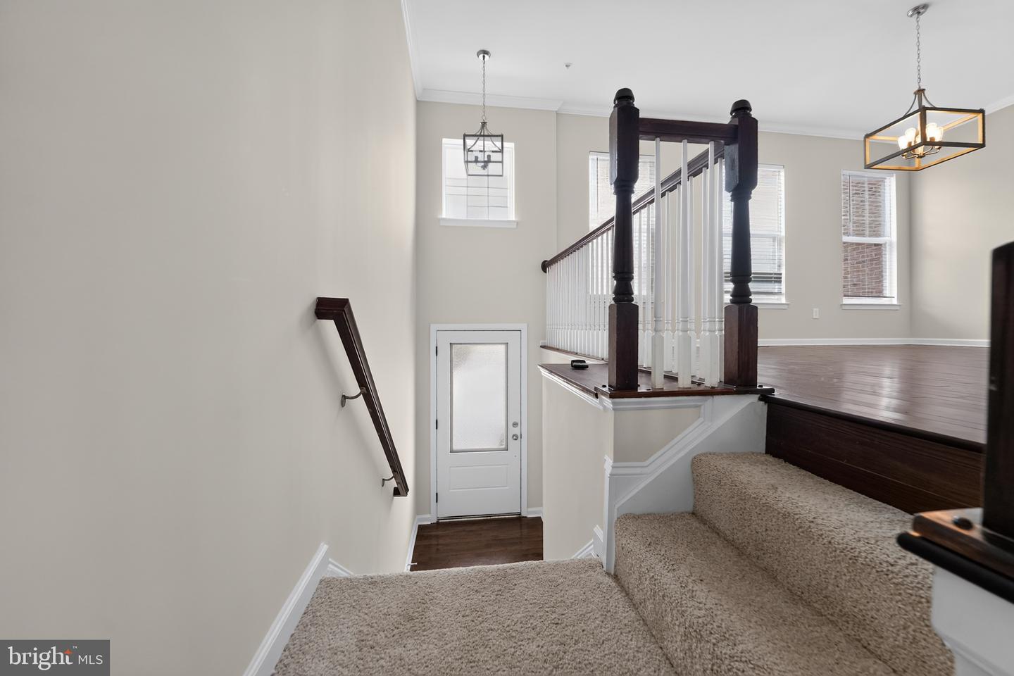 7827 Crystal Brook Way Property Photo 3