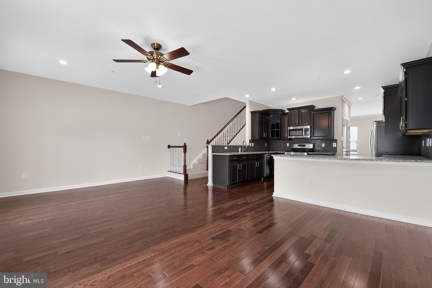 7827 Crystal Brook Way Property Photo 11