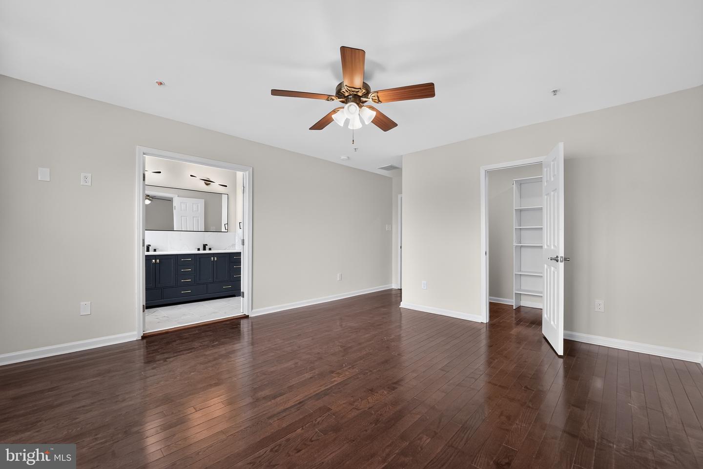 7827 Crystal Brook Way Property Photo 15
