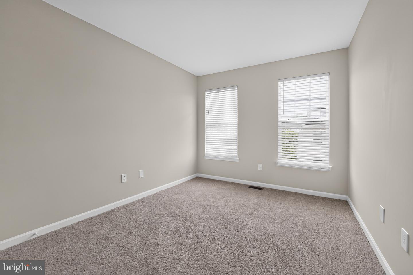 7827 Crystal Brook Way Property Photo 24