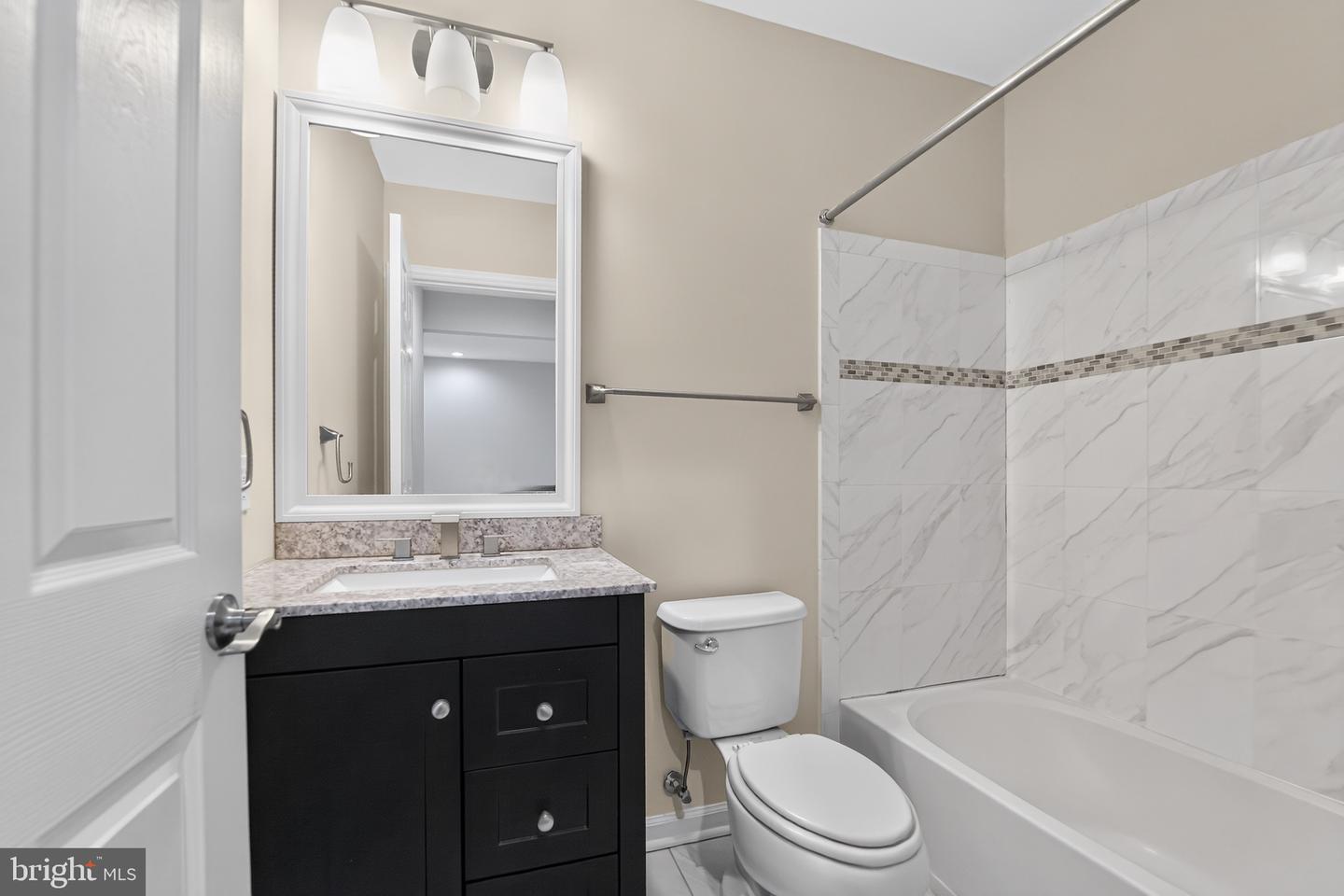 7827 Crystal Brook Way Property Photo 26