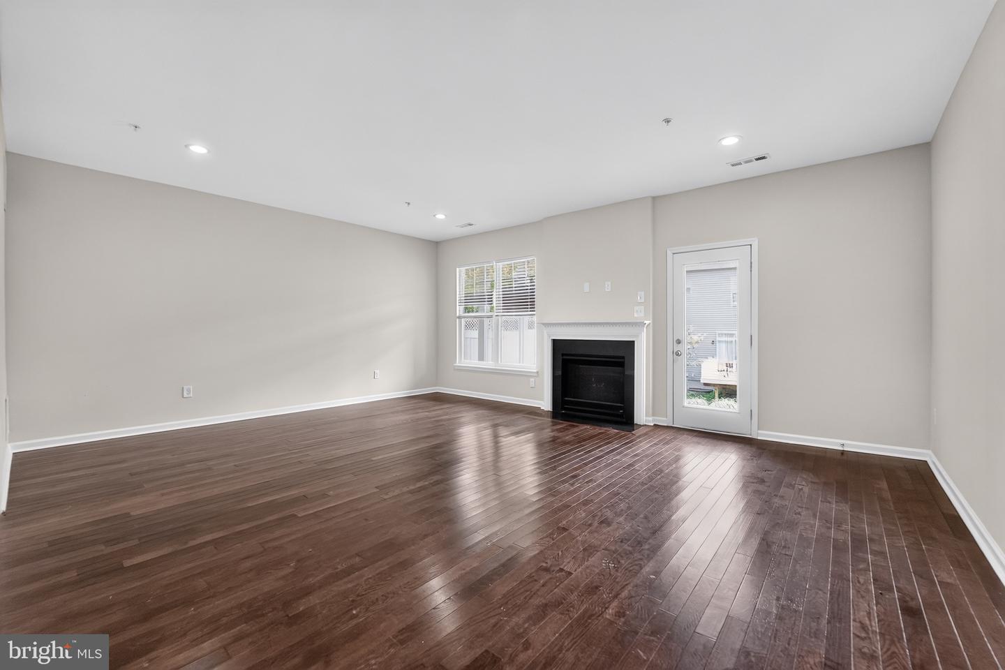 7827 Crystal Brook Way Property Photo 29