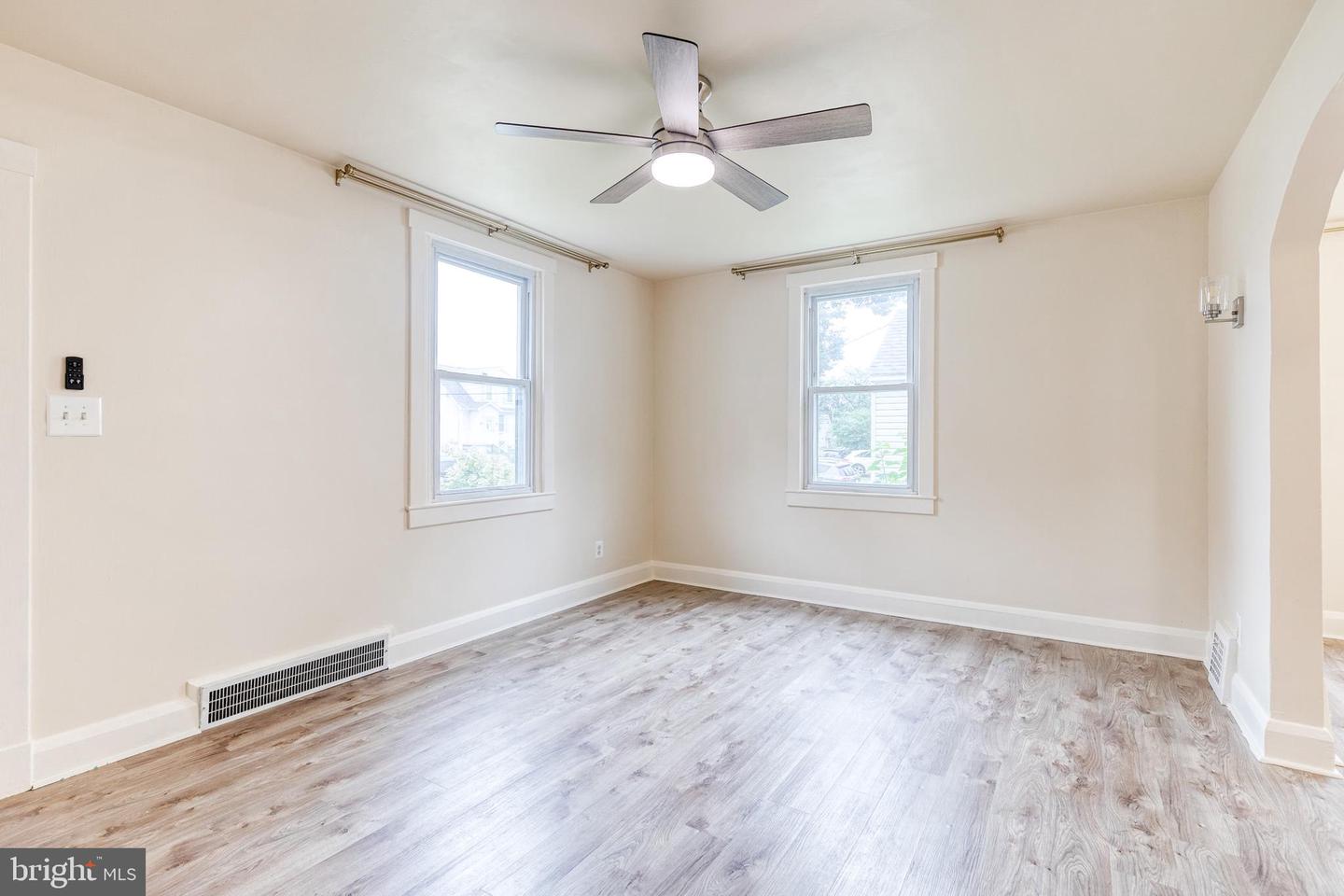 15 Georgia Ave Nw Property Photo 5