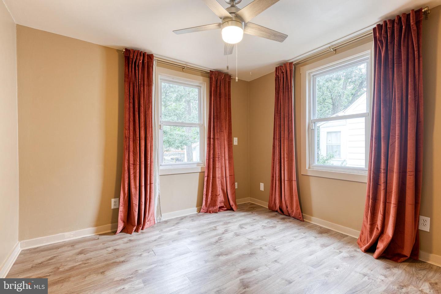 15 Georgia Ave Nw Property Photo 16