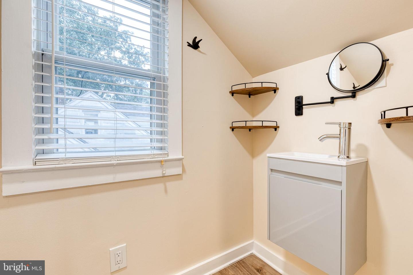 15 Georgia Ave Nw Property Photo 23