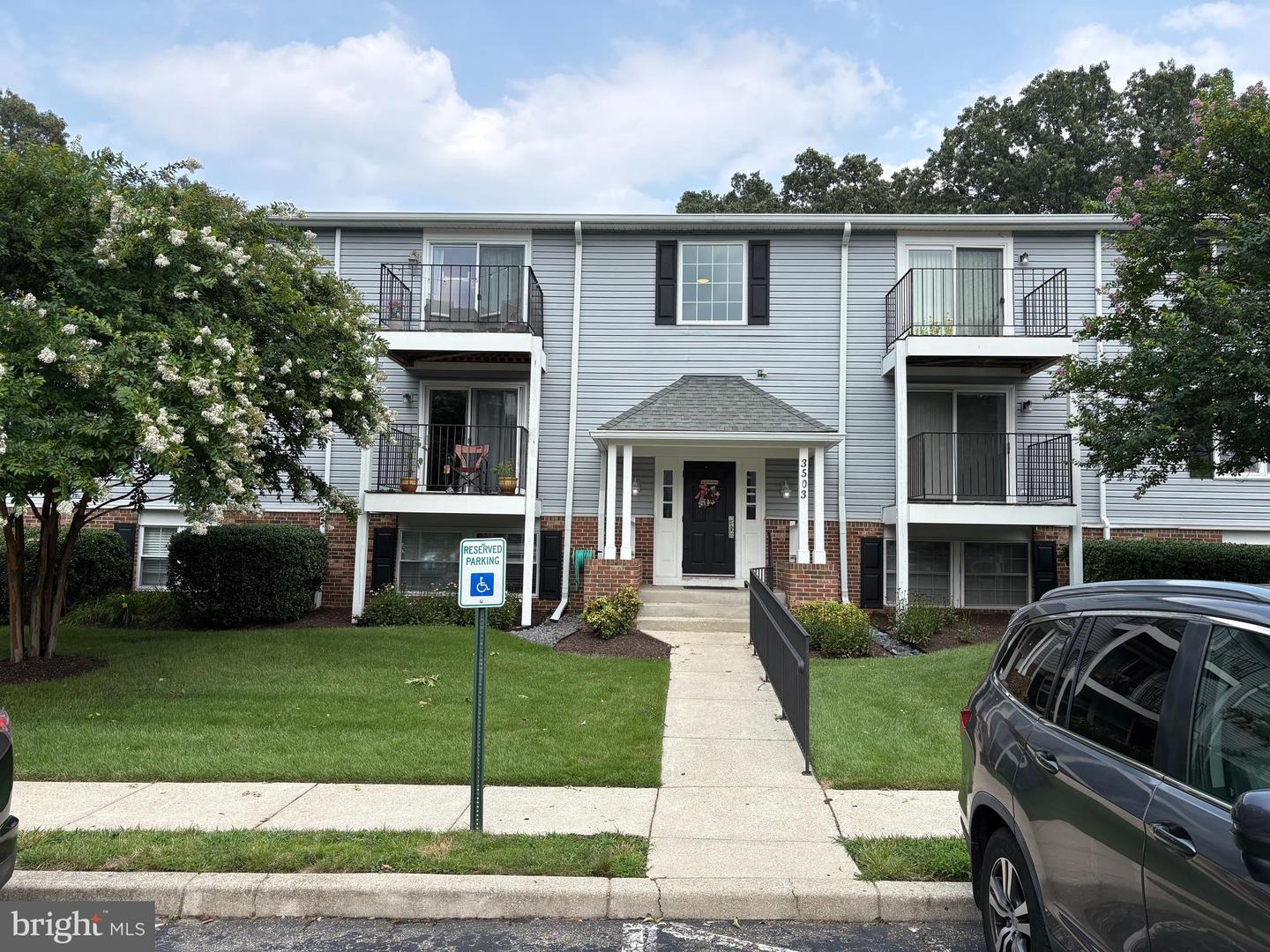 3503-f Wedgewood Ct #f Property Photo 1