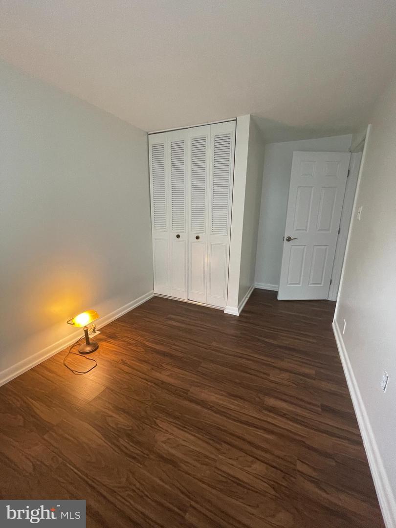 413 Blossom Tree Ct Property Photo 28