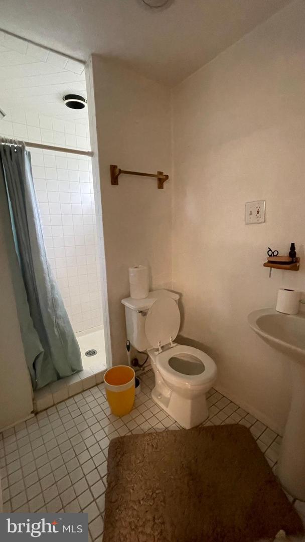 413 Blossom Tree Ct Property Photo 32
