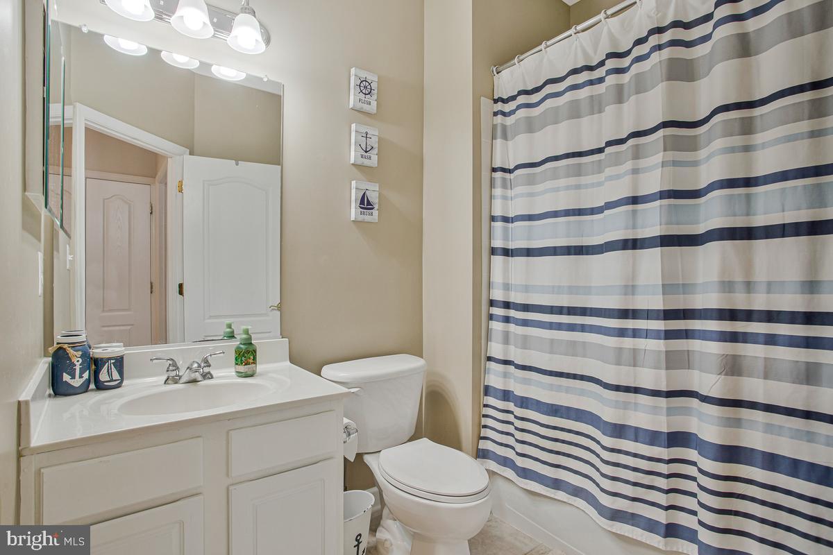 205 Galewood Dr Property Photo 28