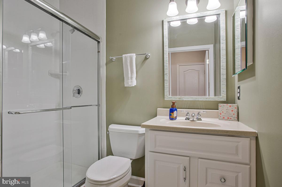 205 Galewood Dr Property Photo 29