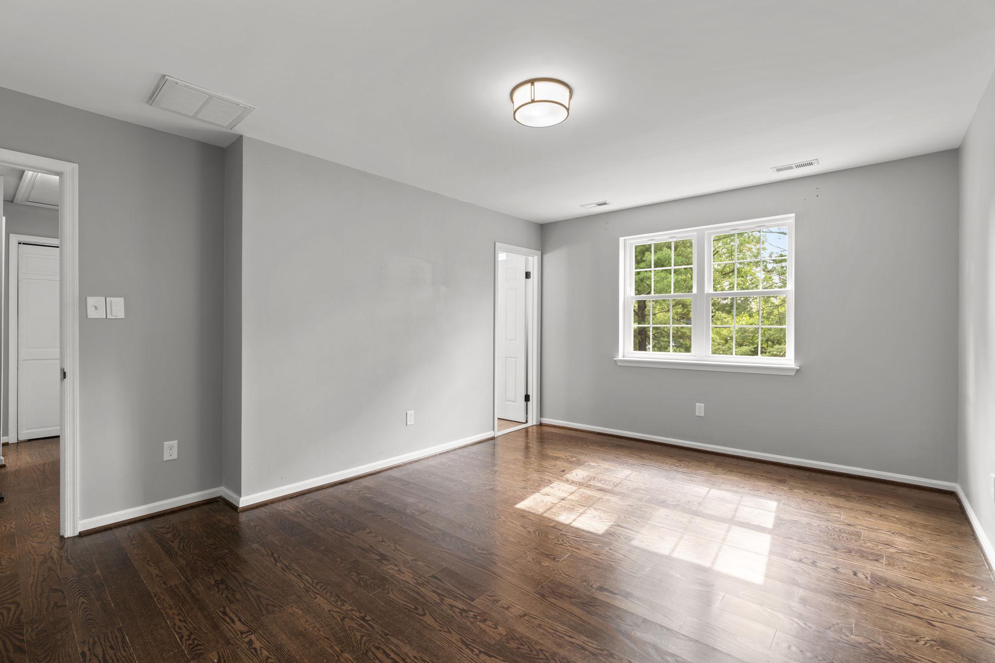 6425 Oak Park Property Photo 25