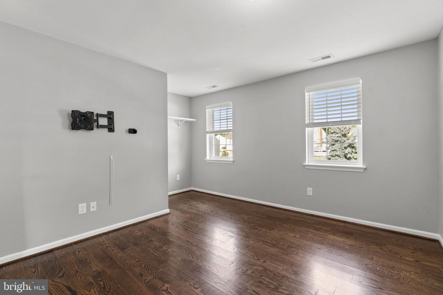6425 Oak Park Property Photo 30