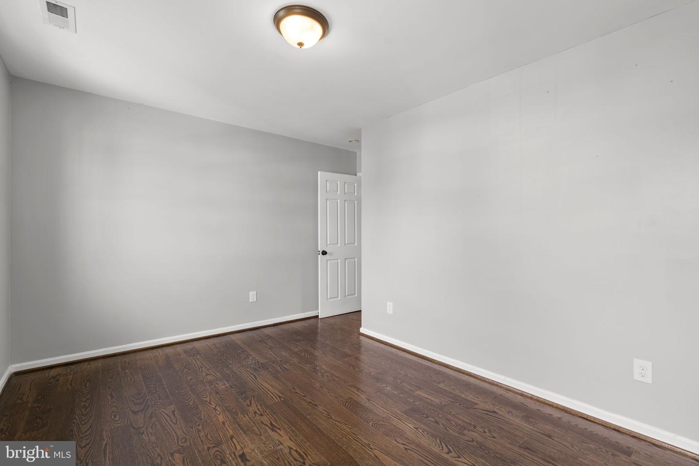 6425 Oak Park Property Photo 35
