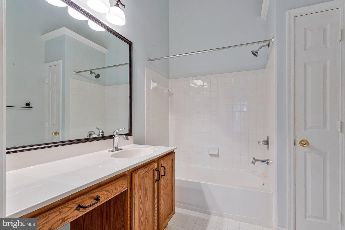 616 Bellerive Ct #85 Property Photo 16