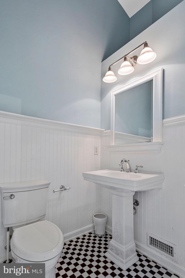 616 Bellerive Ct #85 Property Photo 21