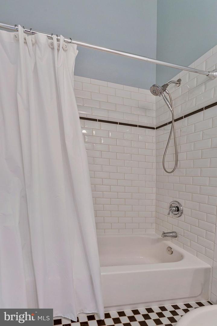 616 Bellerive Ct #85 Property Photo 22