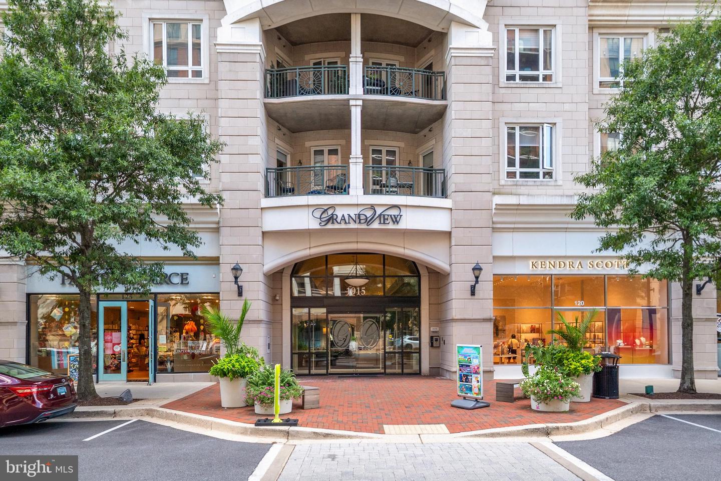 1915 Towne Centre Blvd #303 Property Photo 1