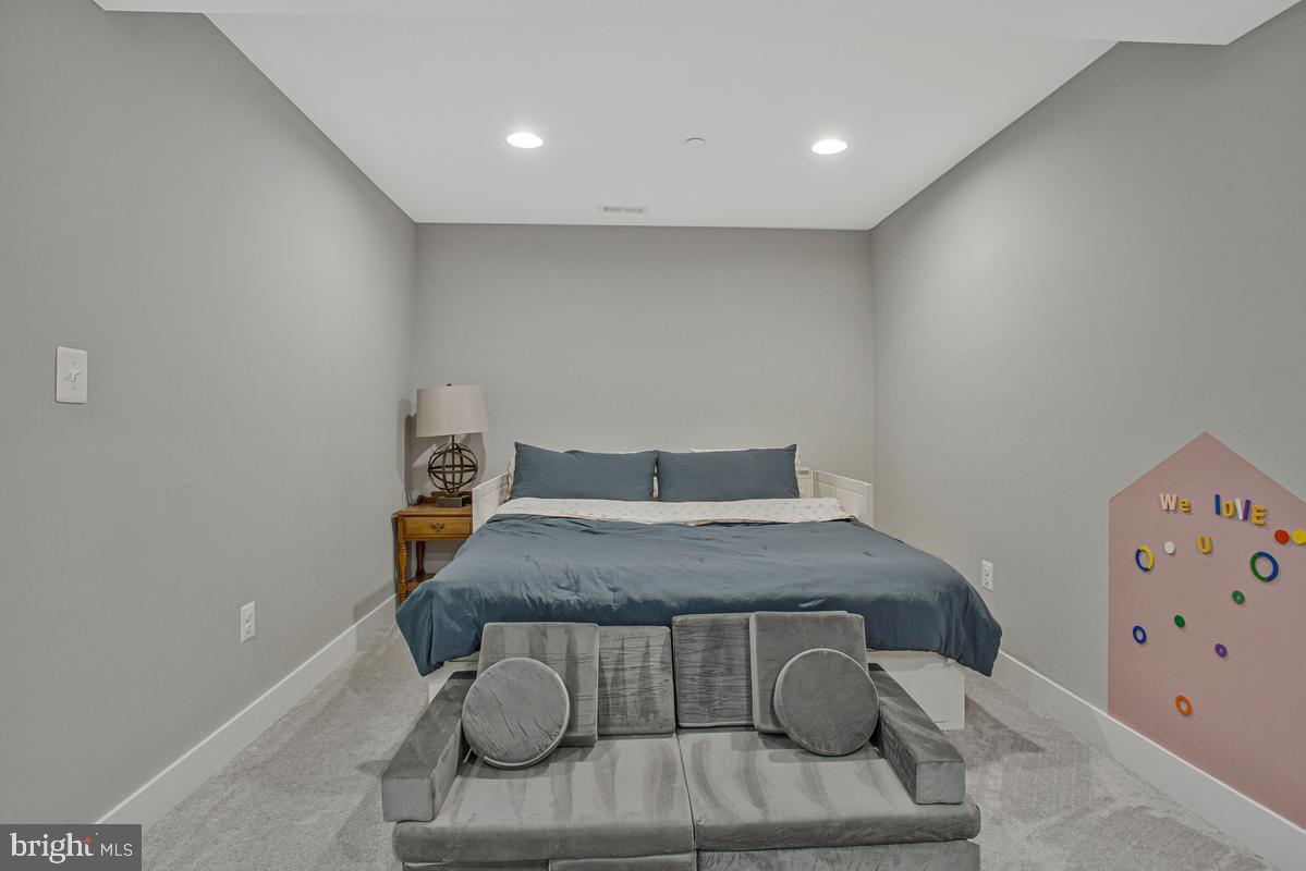 1408 Cape St Claire Rd Property Photo 44
