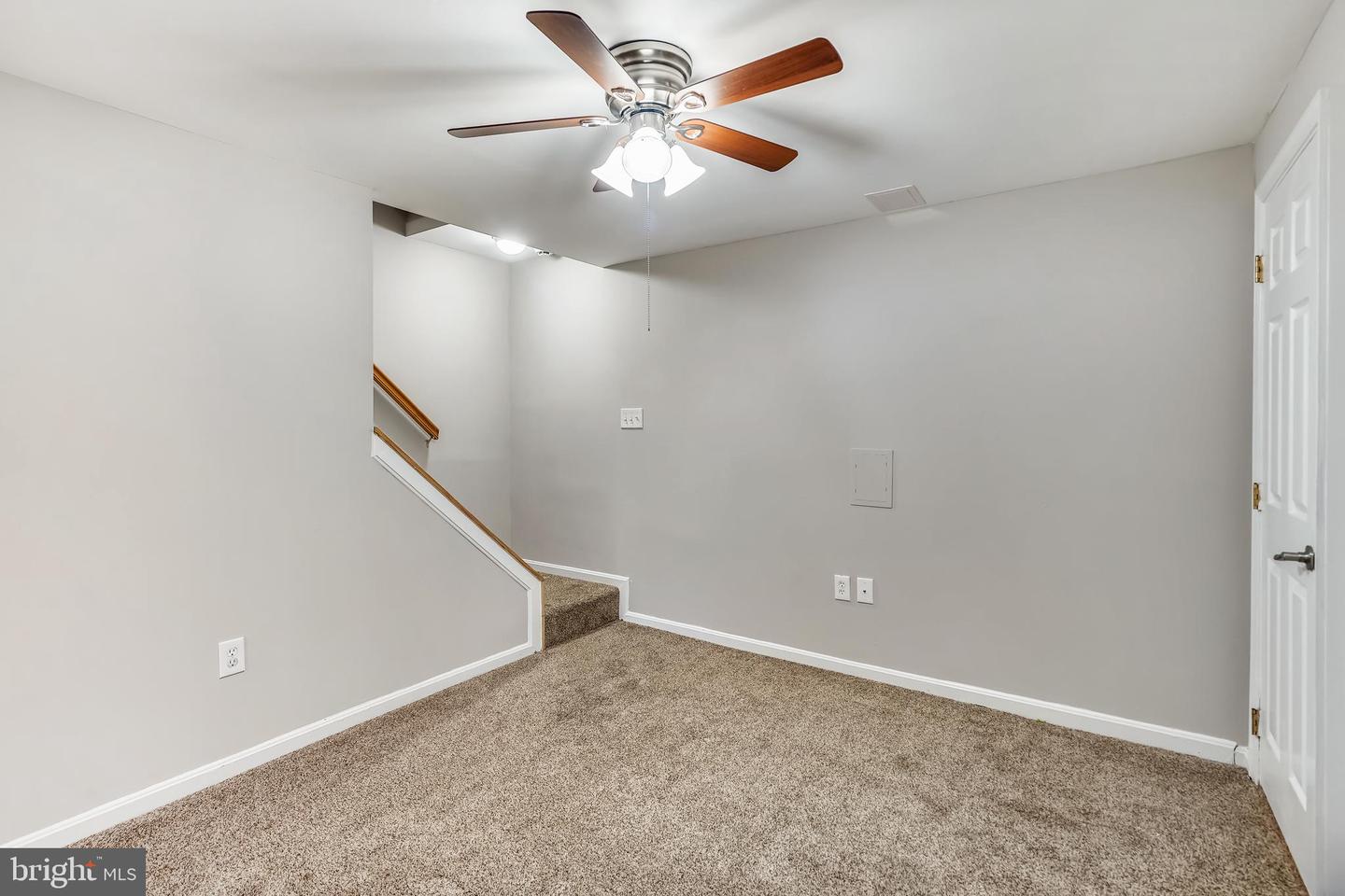 8151 Turn Loop Rd Property Photo 28