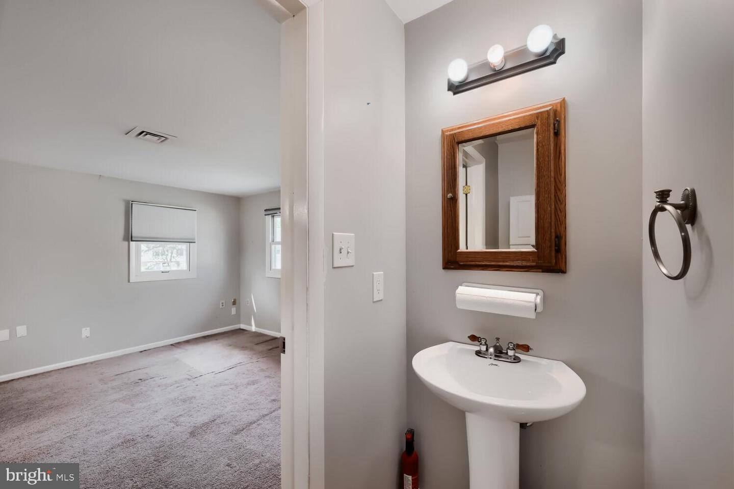 1320 Tenbrook Rd Property Photo 24