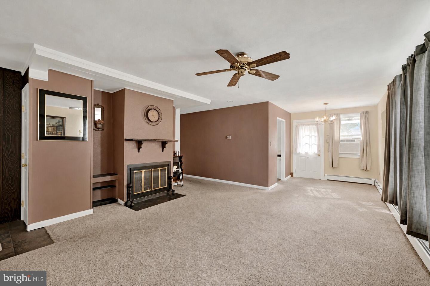 1607 Kimber Rd Property Photo 5