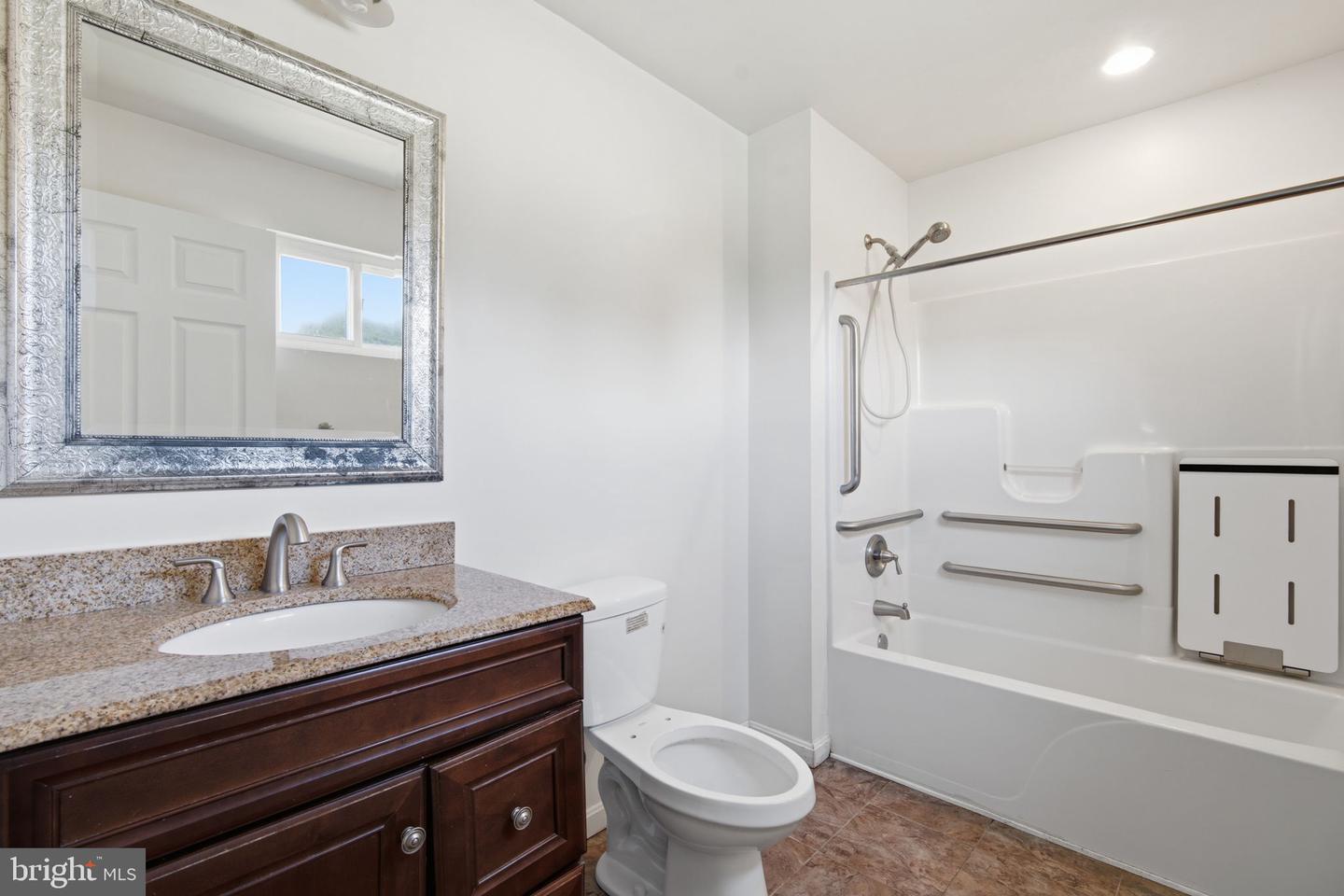 7935 Pipers Path Property Photo 15