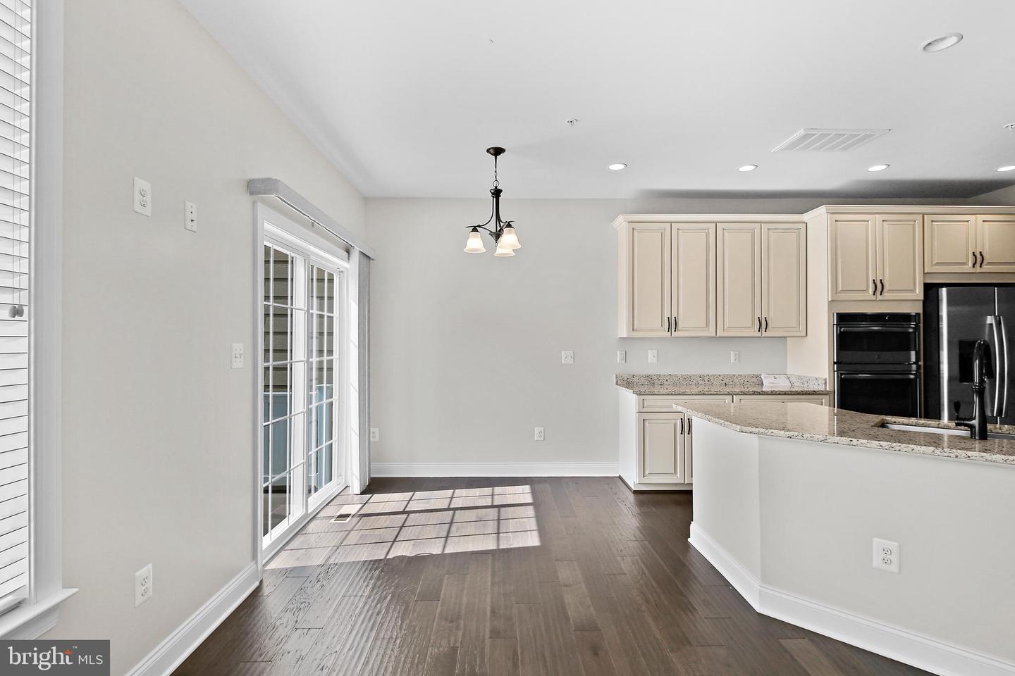 2542 Cherry Tree Rd Property Photo 12