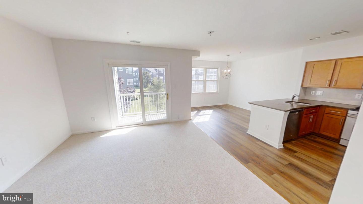 302-c Gatehouse Ln #302c Property Photo 10