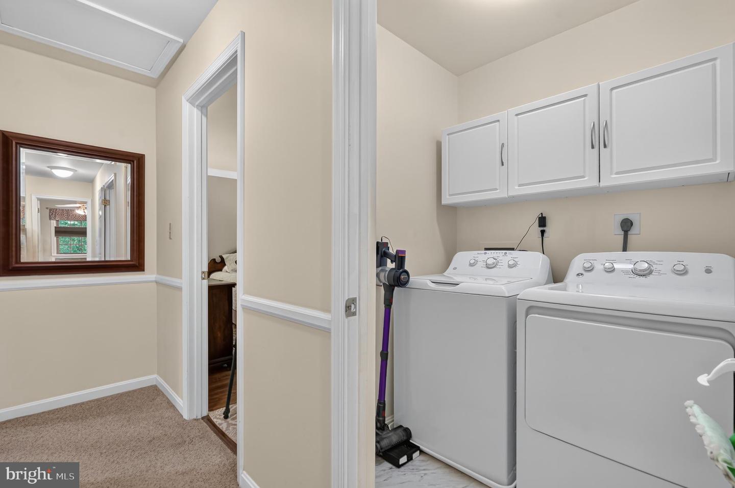 110 Amesbury Ct Property Photo 20