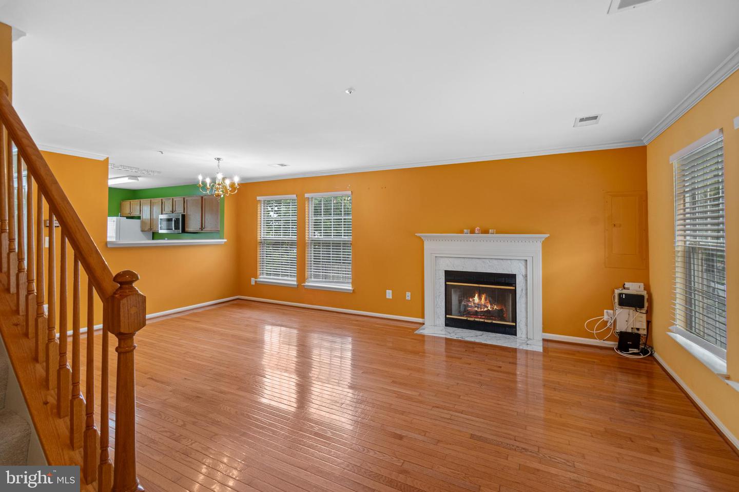 1703 Fallowfield Ct Property Photo 5