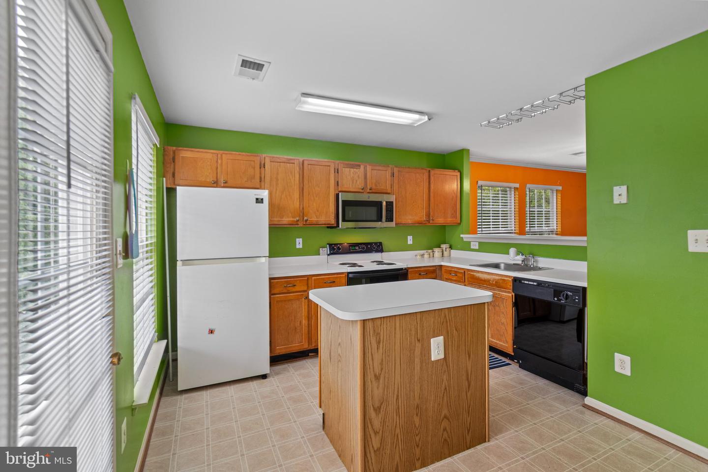 1703 Fallowfield Ct Property Photo 14