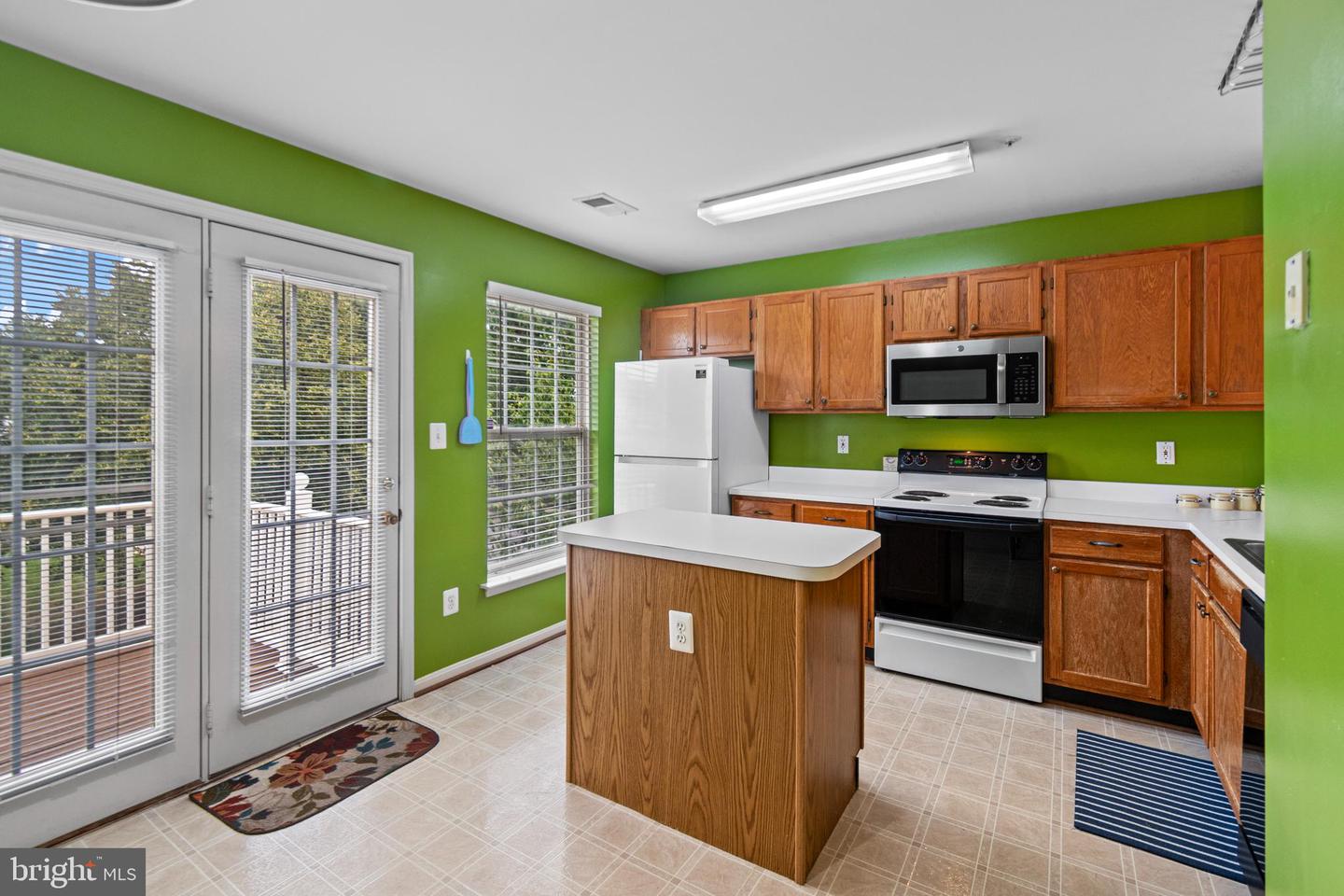 1703 Fallowfield Ct Property Photo 15