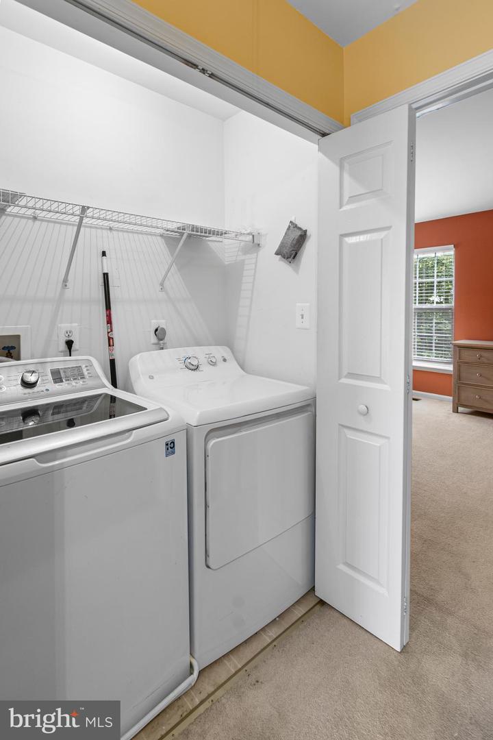 1703 Fallowfield Ct Property Photo 30