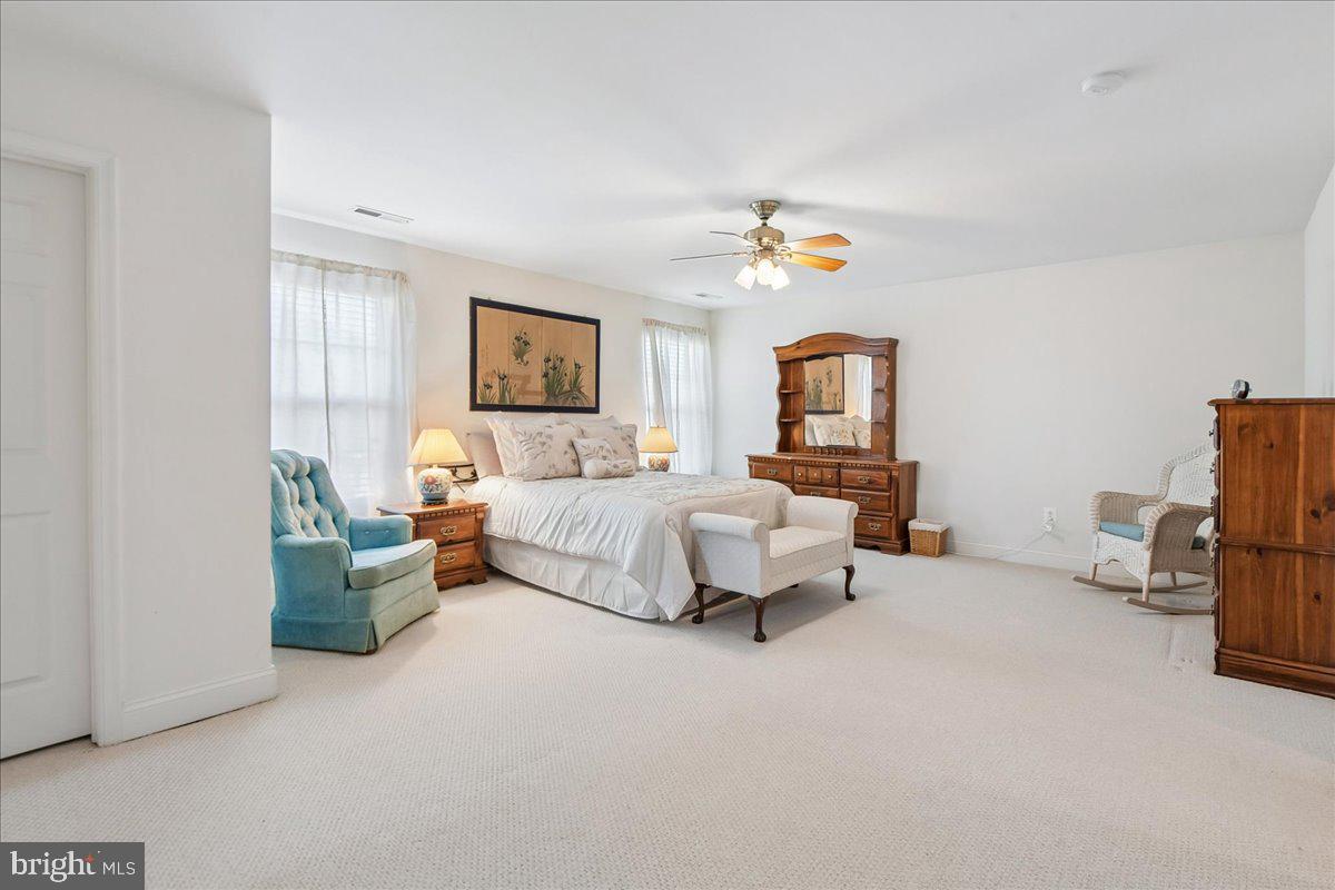 605 Lighthouse Landing Ln Property Photo 28