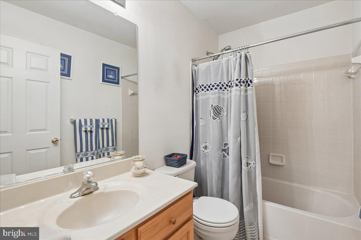 605 Lighthouse Landing Ln Property Photo 34