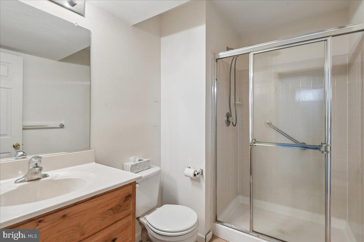 605 Lighthouse Landing Ln Property Photo 46
