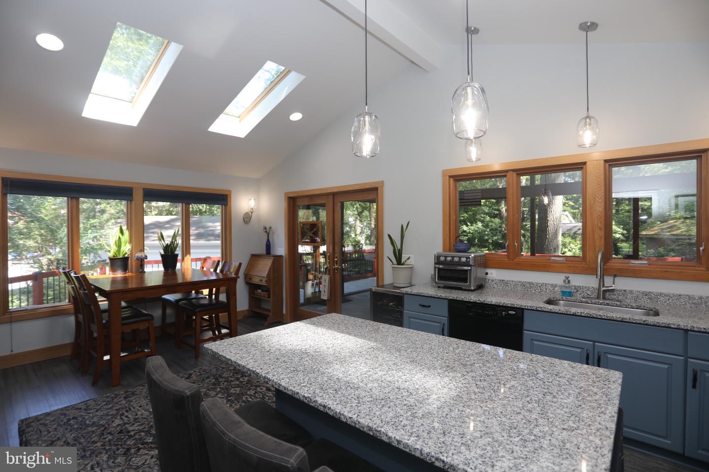 285 Arundel Beach Rd Property Photo 6