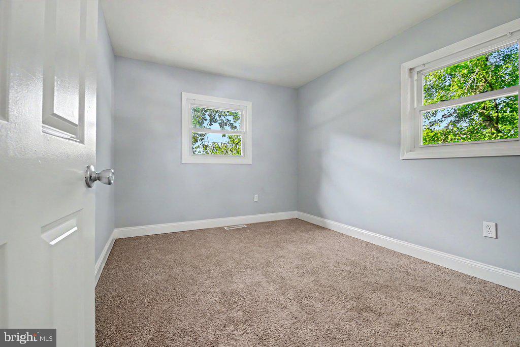 3198 Riva Rd Property Photo 16