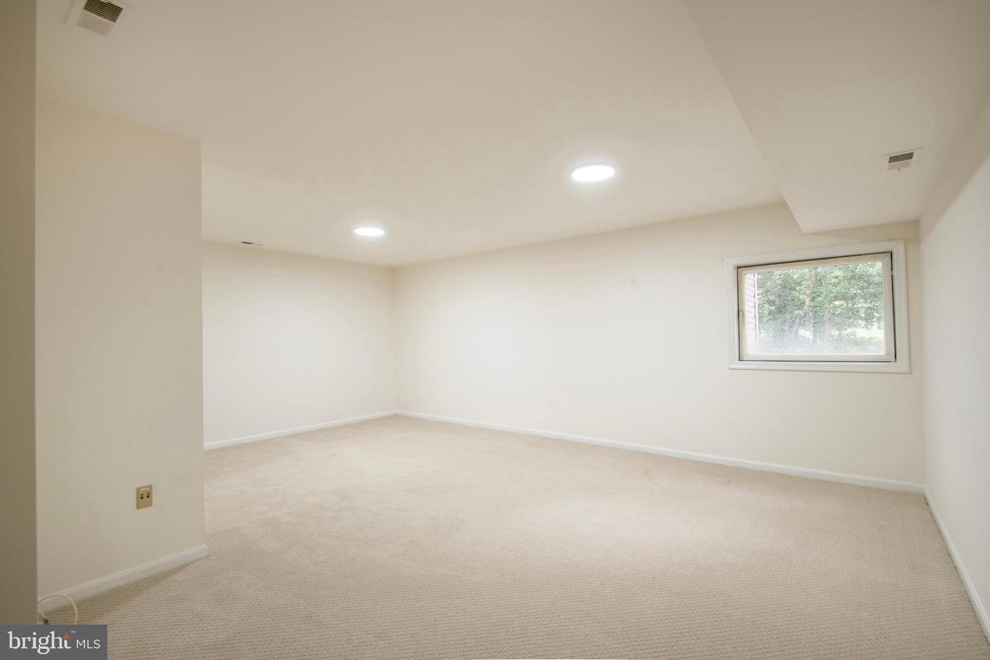 2802 Mockingbird Ct Property Photo 59