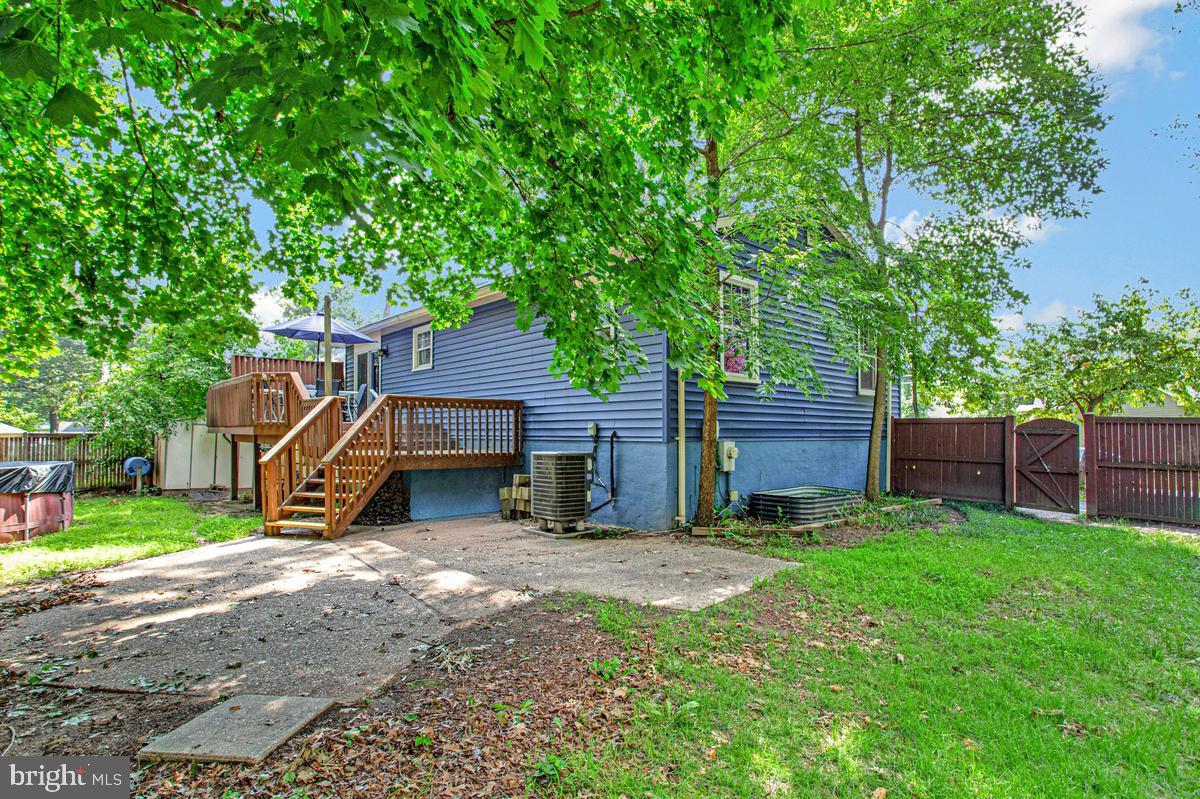 802 207th St Property Photo 33