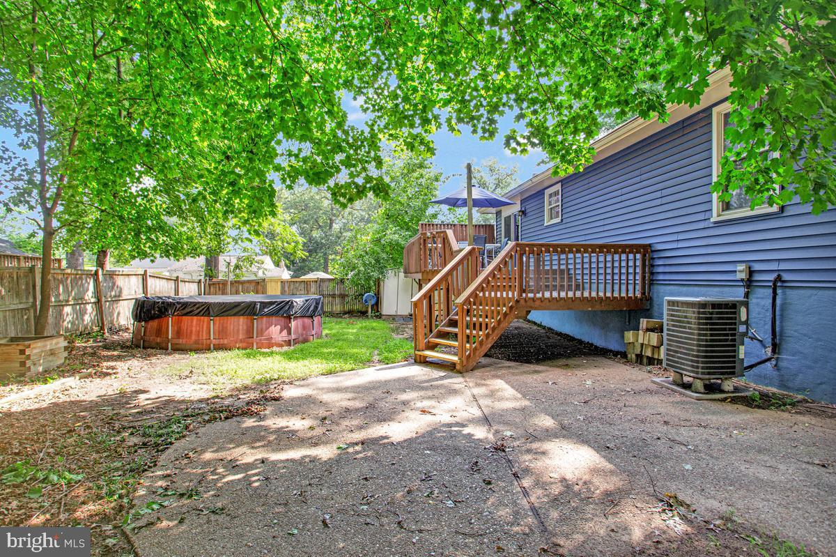 802 207th St Property Photo 34