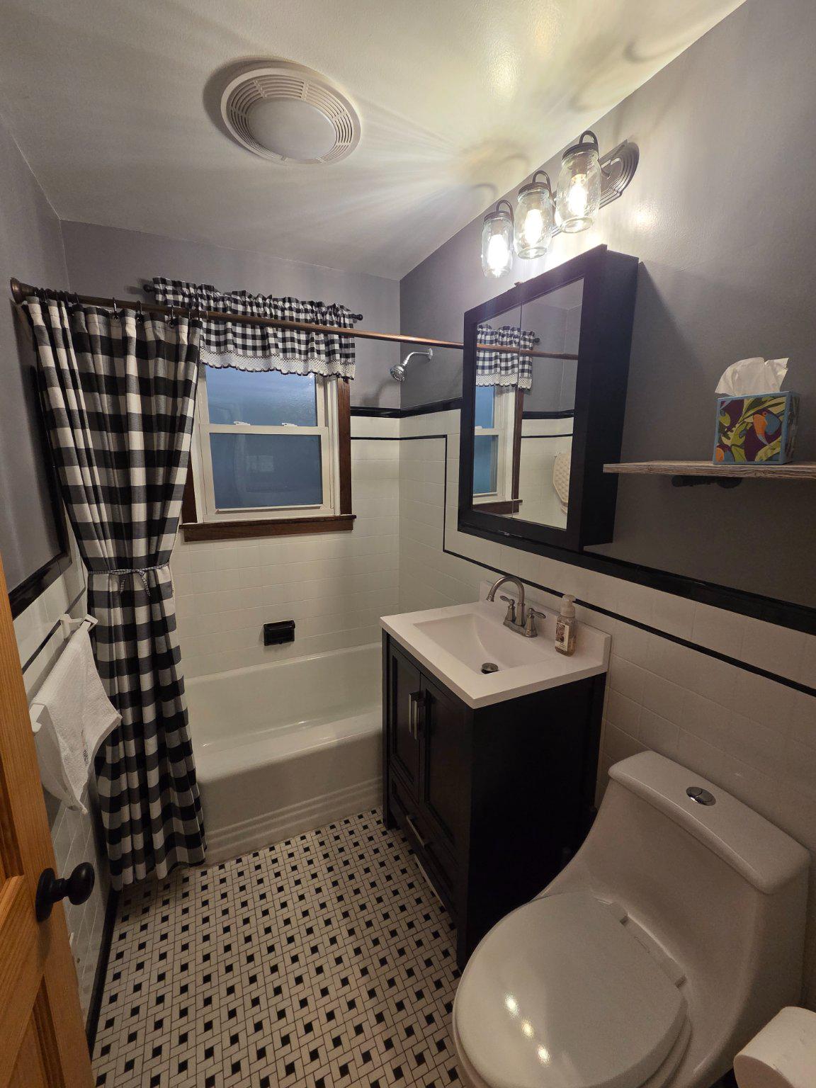 1449 Watts Ave Property Photo 12