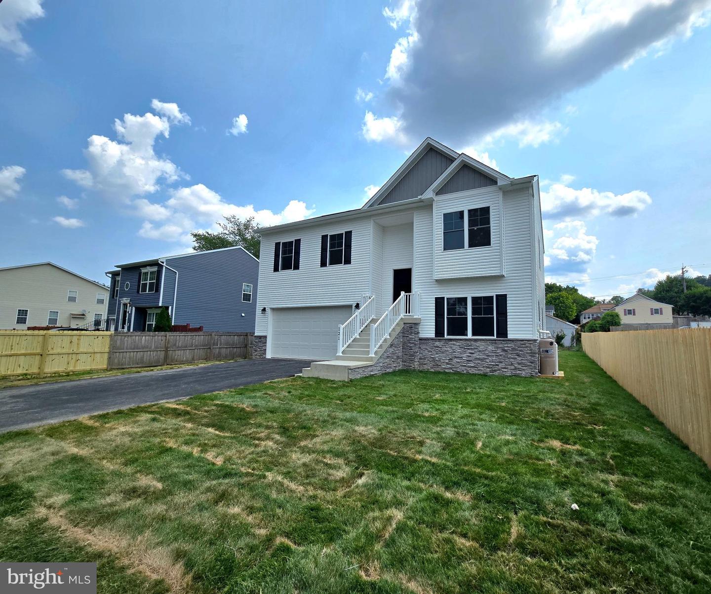 121 Bishop Ave Property Photo 41