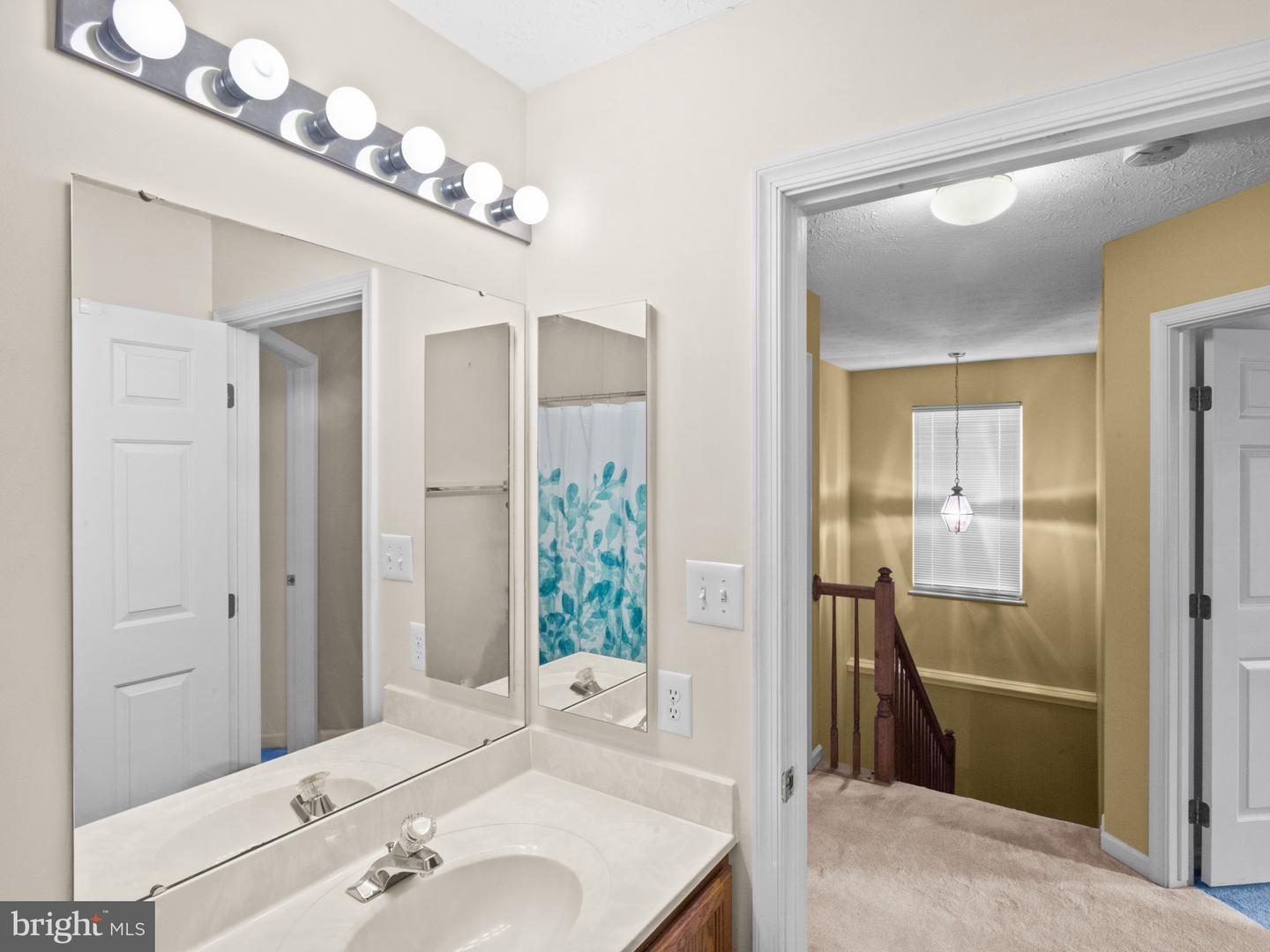 315 Regiment Ct Property Photo 15