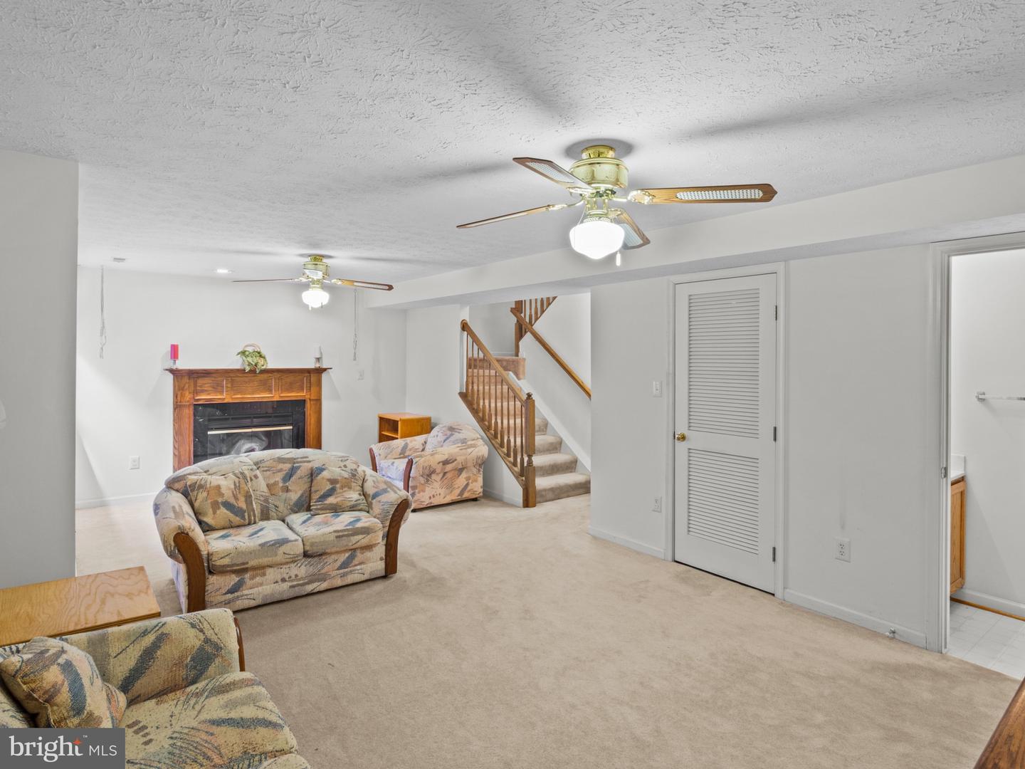 315 Regiment Ct Property Photo 30