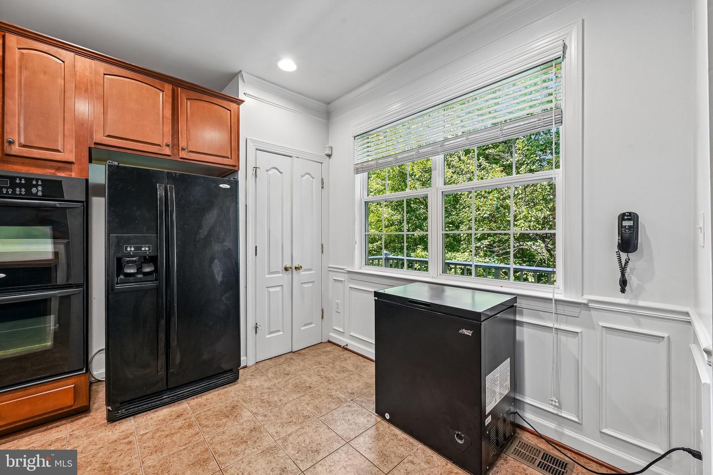 3557 Carriage Walk Ln #77h Property Photo 17