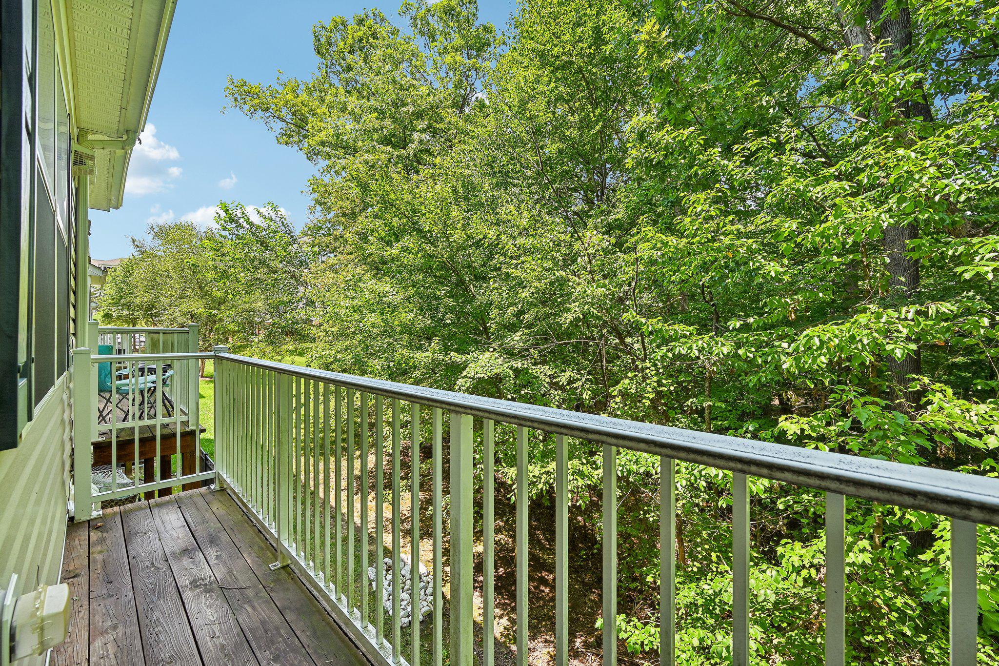 3557 Carriage Walk Ln #77h Property Photo 18