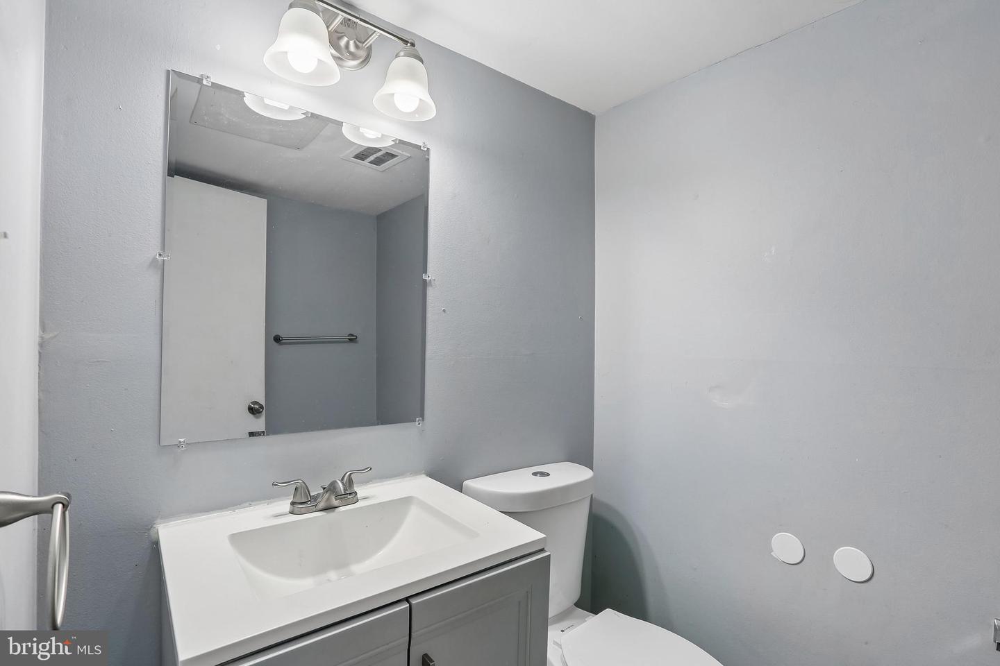 720 Chapelgate Dr Property Photo 19