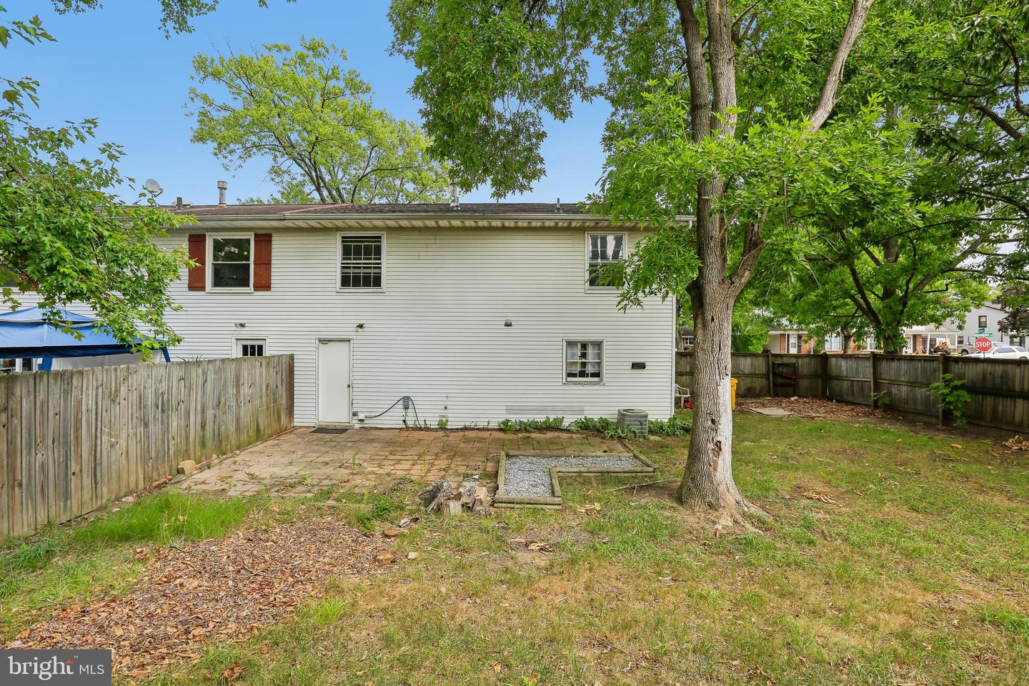 720 Chapelgate Dr Property Photo 32