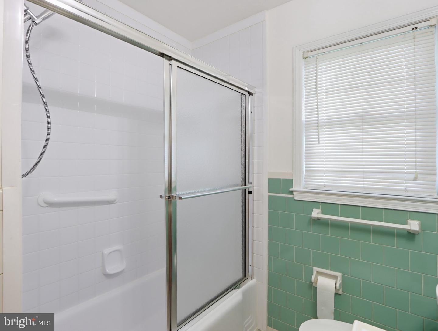 105 Juniper Cir Property Photo 18